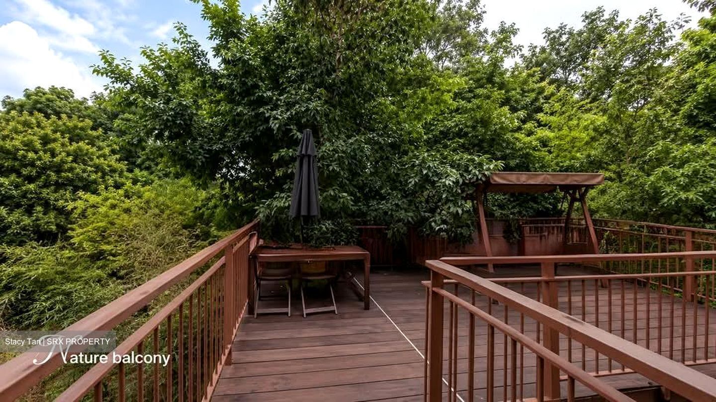 Opera Estate (D15), Terrace #566102151